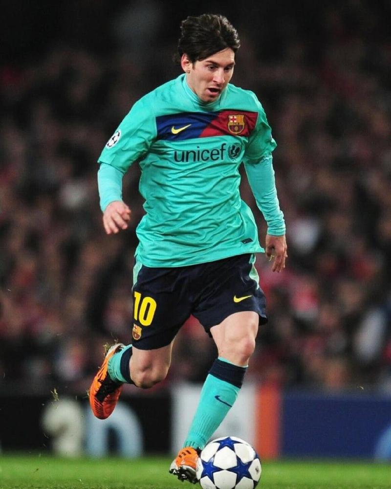 تي شيرت برشلونة 2011