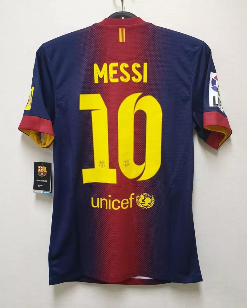 تي شيرت برشلونة 2012