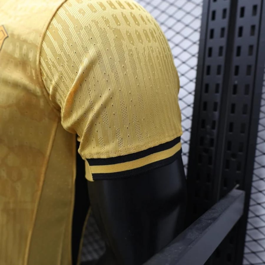 تي شيرت الاتحاد الثالث فئة اللاعبين 2026/25