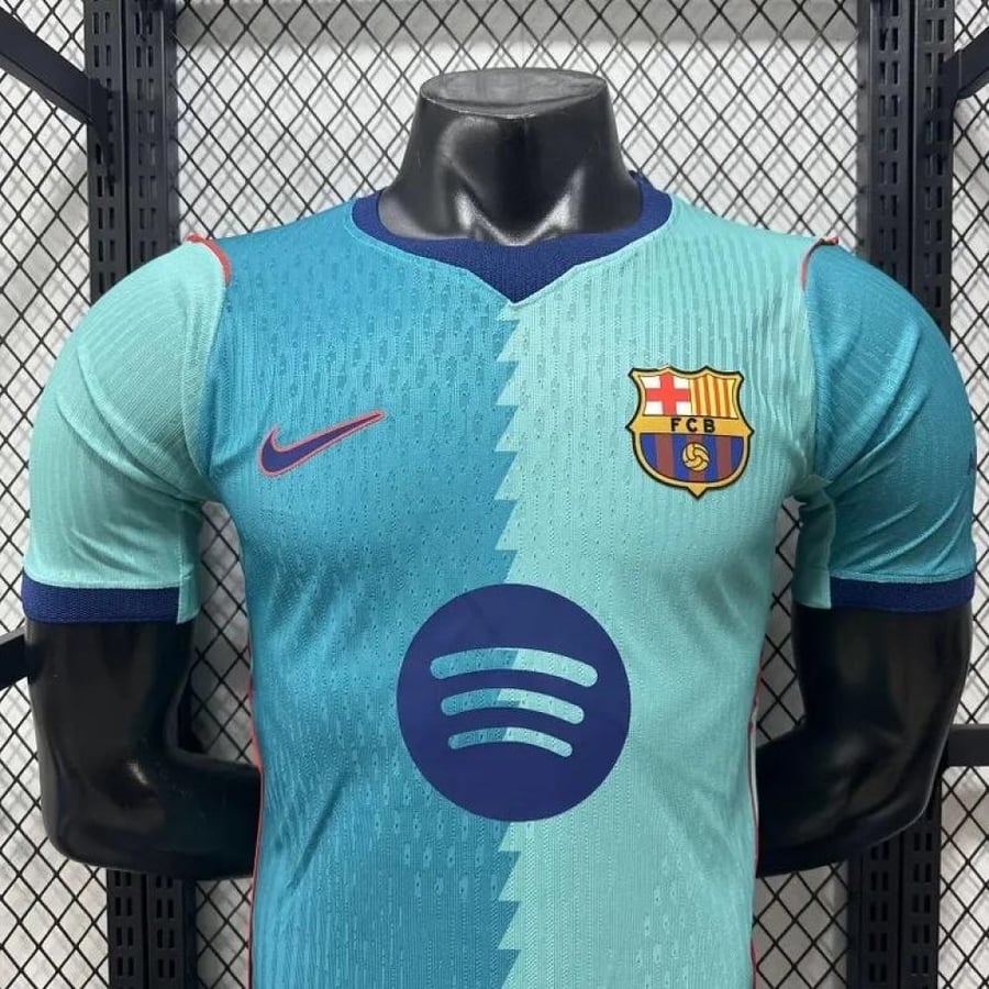 تي شيرت برشلونة فئة اللاعبين 2027