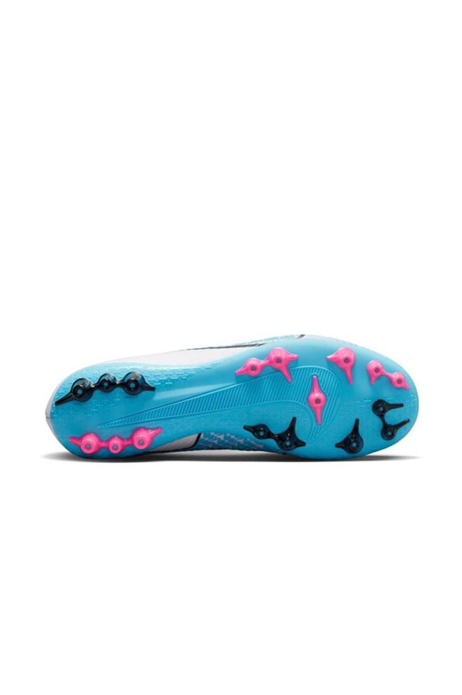 حذاء كوره قدم ولادي Nike