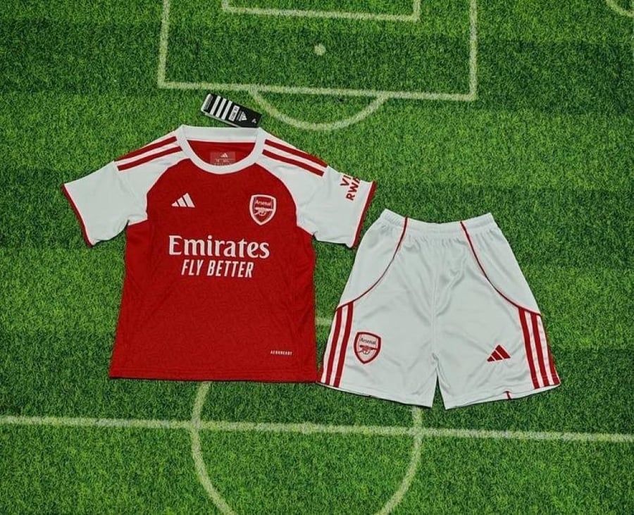 Arsenal main kit (youth - children) 2025/26
