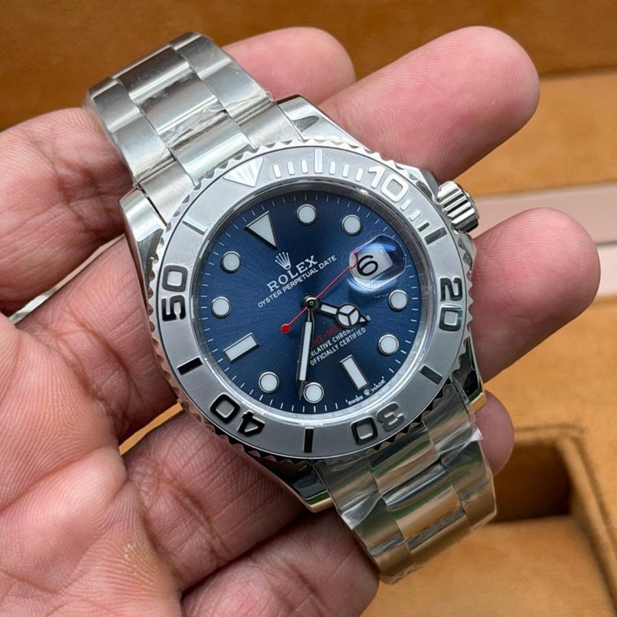 YACHT-MASTER