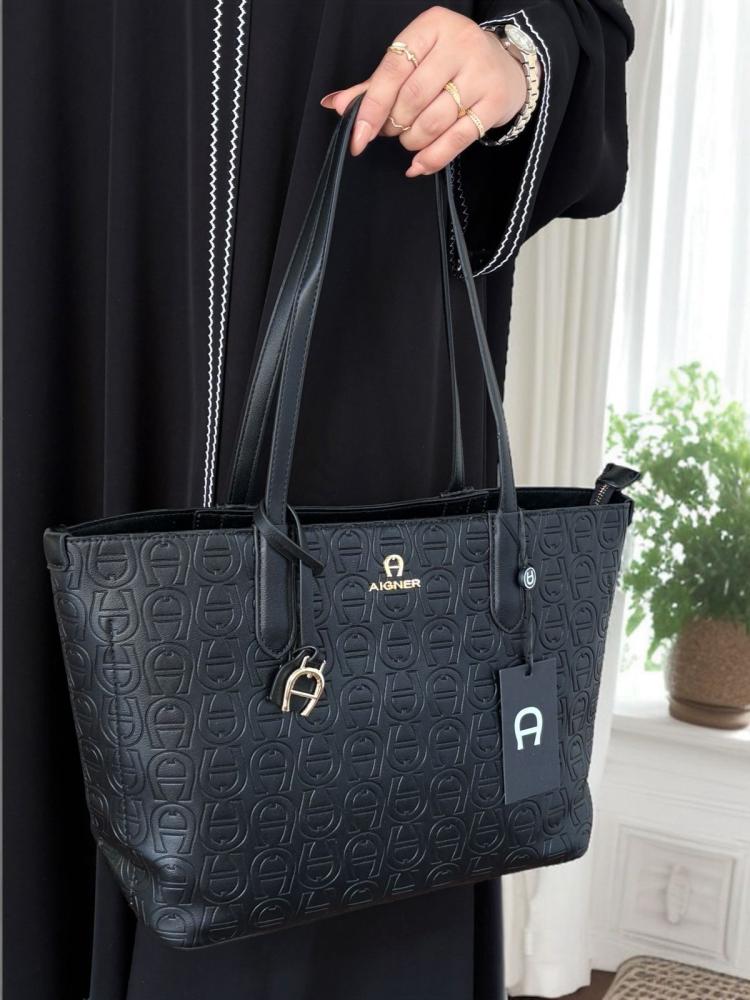 حقيبة اجنر AIGNER  اسود كبير