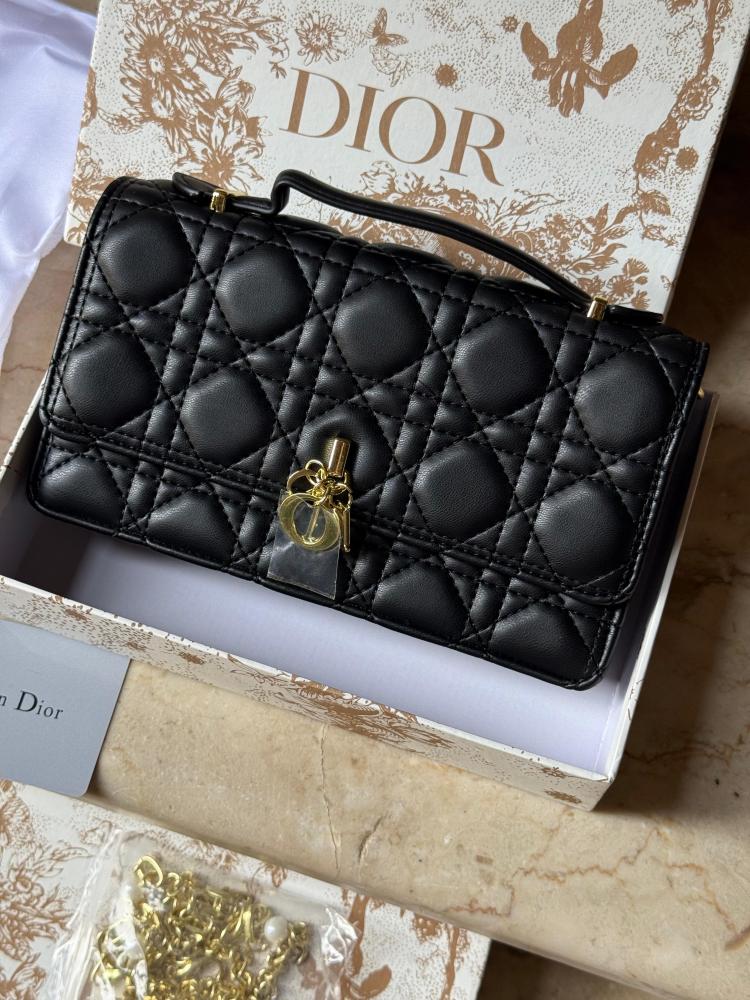 حقيبة My Dior مستر كوالتي