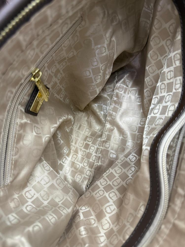 حقيبة اجنر AIGNER  كوفي كوفي