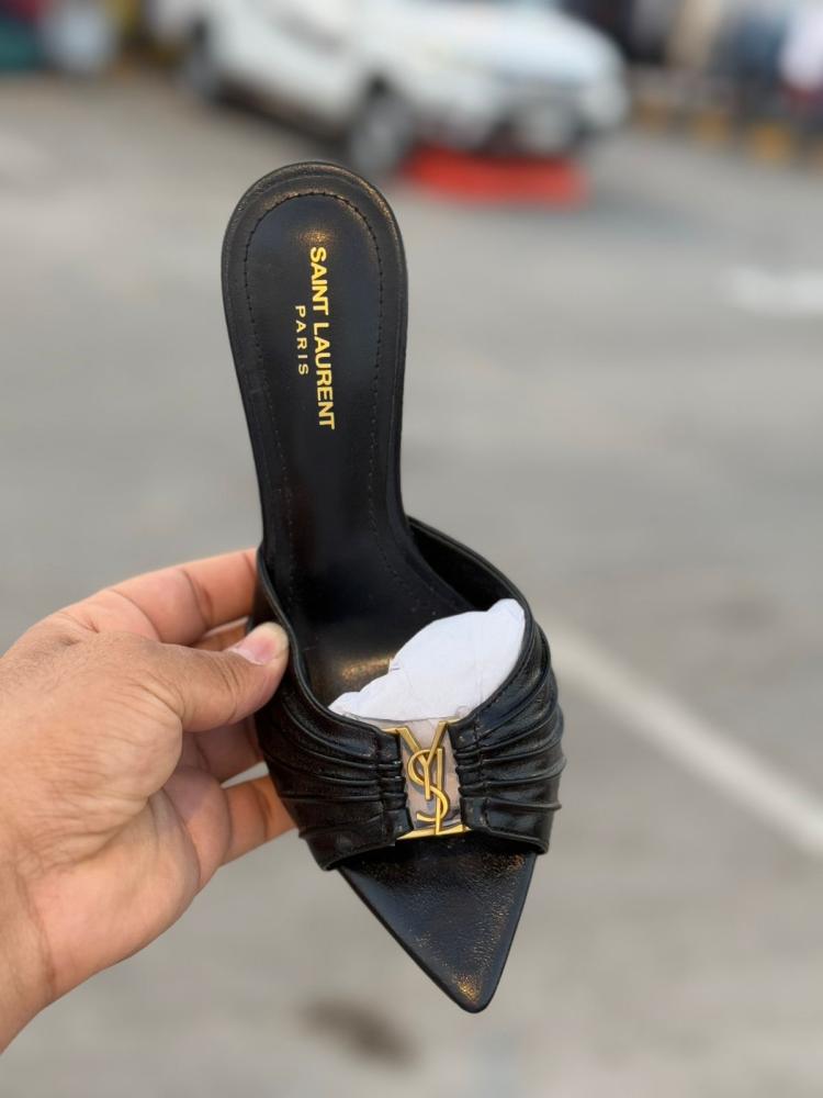 Saint Laurent black heel