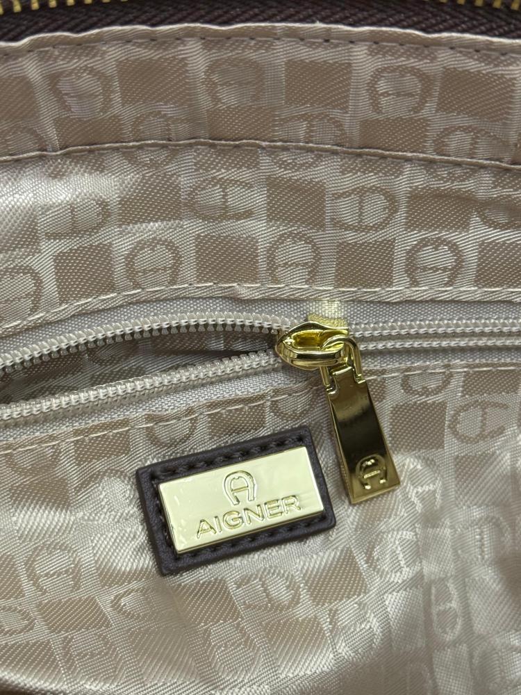 حقيبة اجنر AIGNER  كوفي كوفي