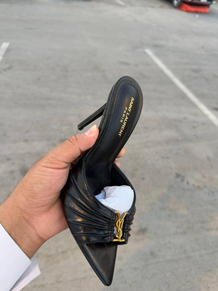 Saint Laurent black heel