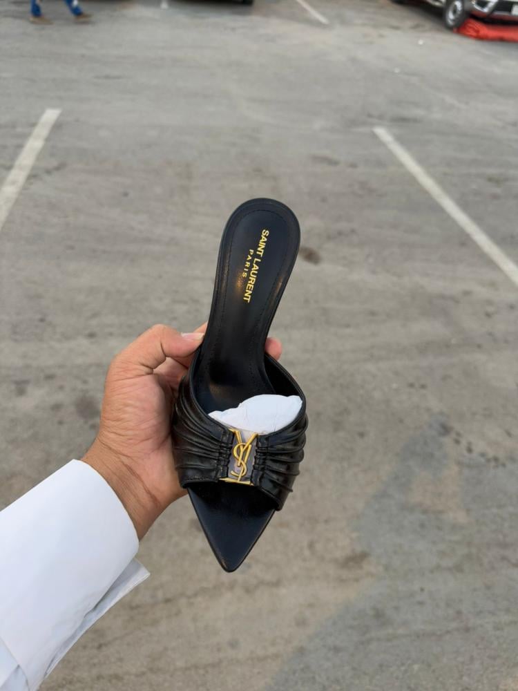 Saint Laurent black heel