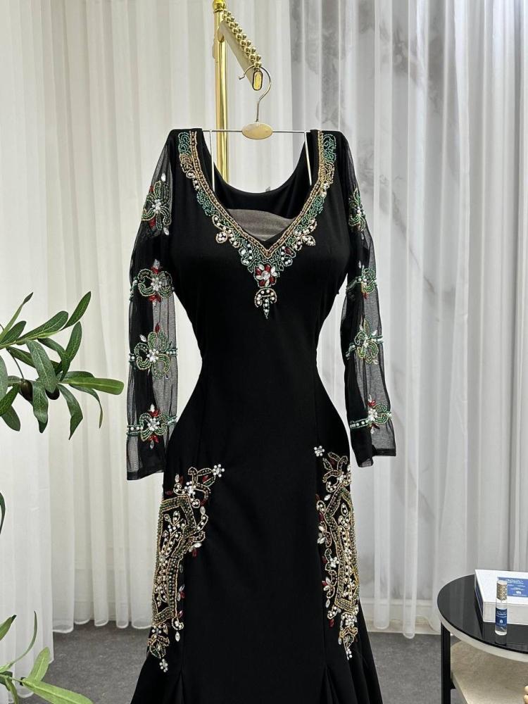فستان  سهره اسود