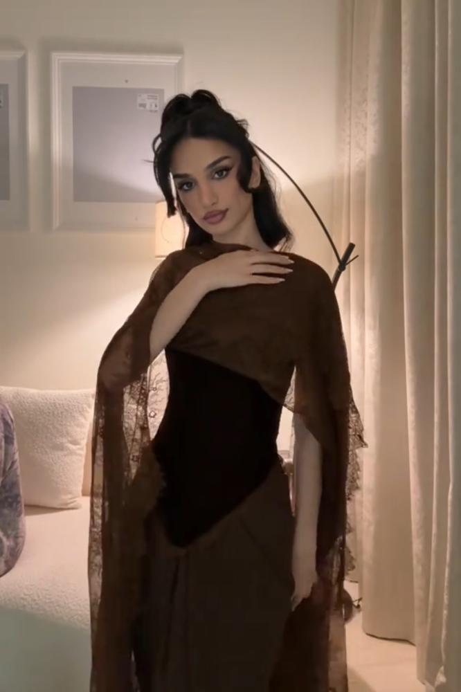 فستان سهره مخمل ودانتيل بني
