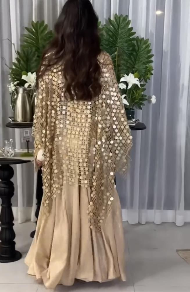 فستان سهره  ذهبي  فخم