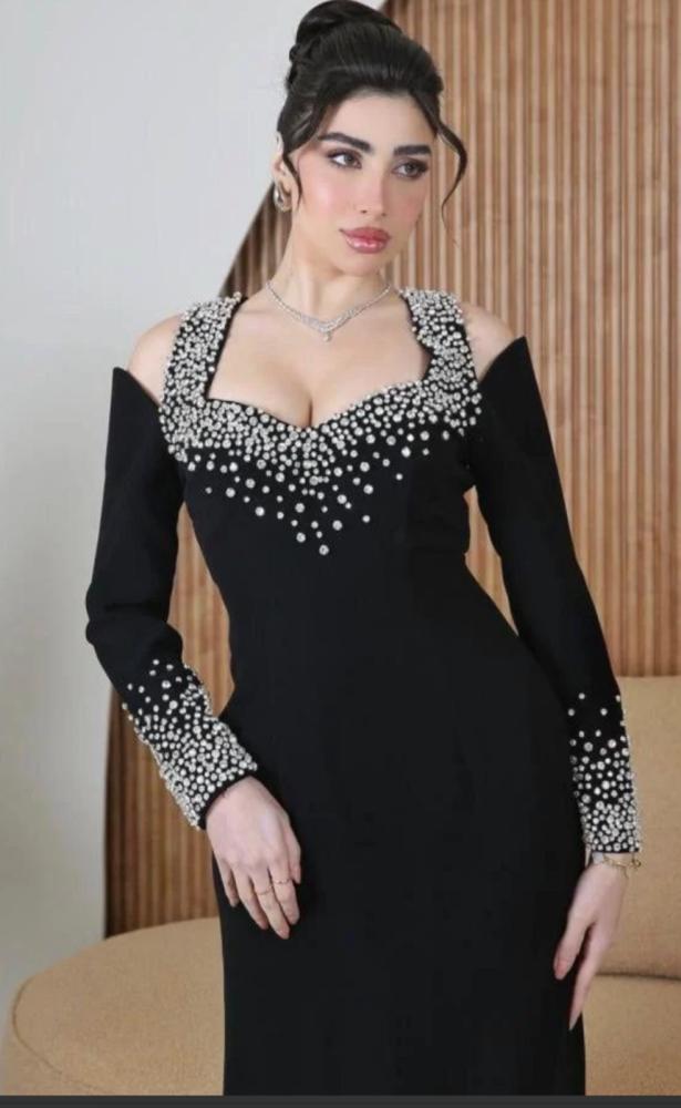 فستان سهره اسود ناعم