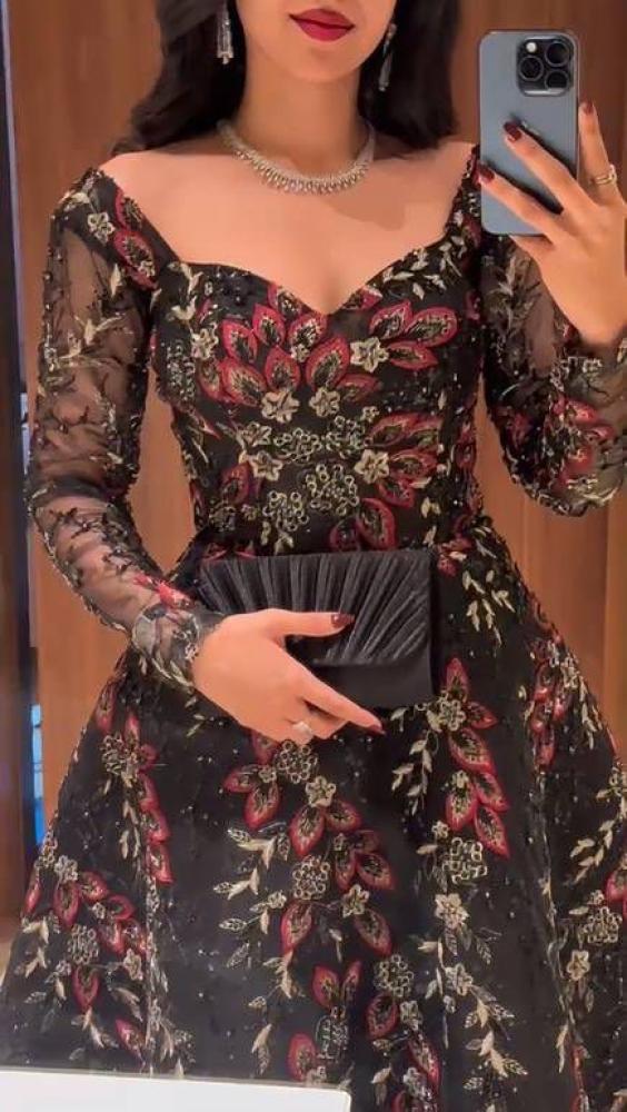 فستان اسود &كحلي فخم