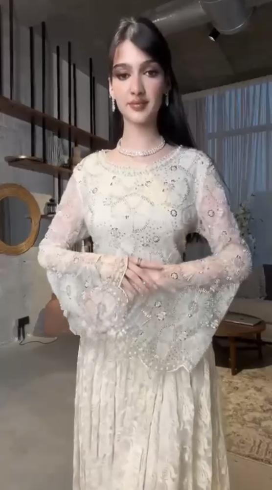 فستان سهره فخم افوايت