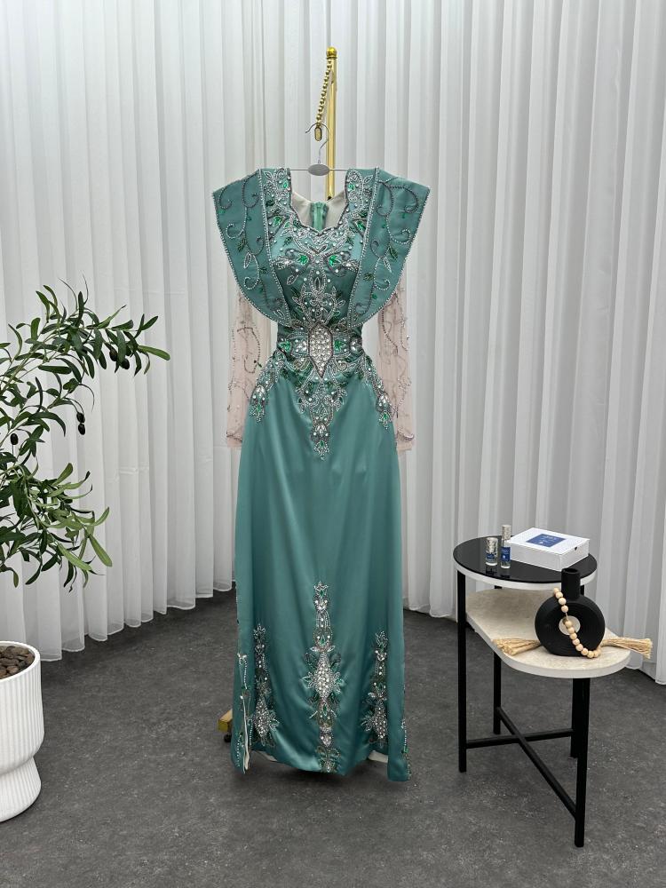 فستان  سهره  تيفاني فخم