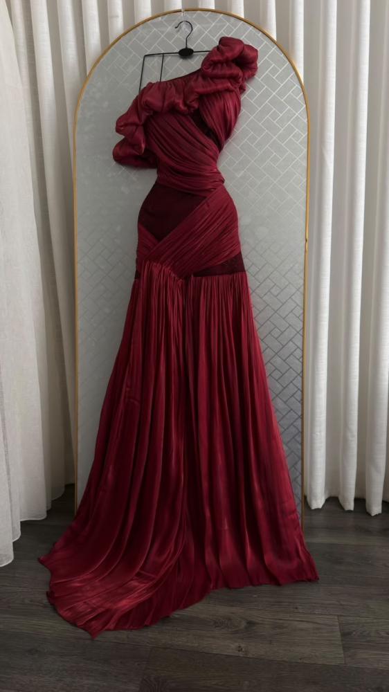 فستان سهره  عنابي