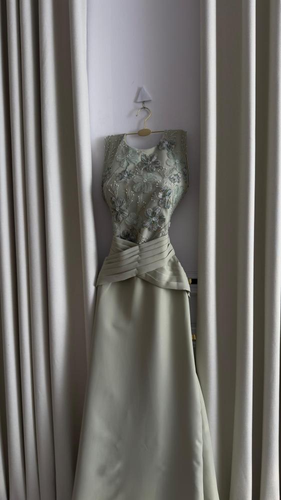 فستان  سهره فخم تيفاني