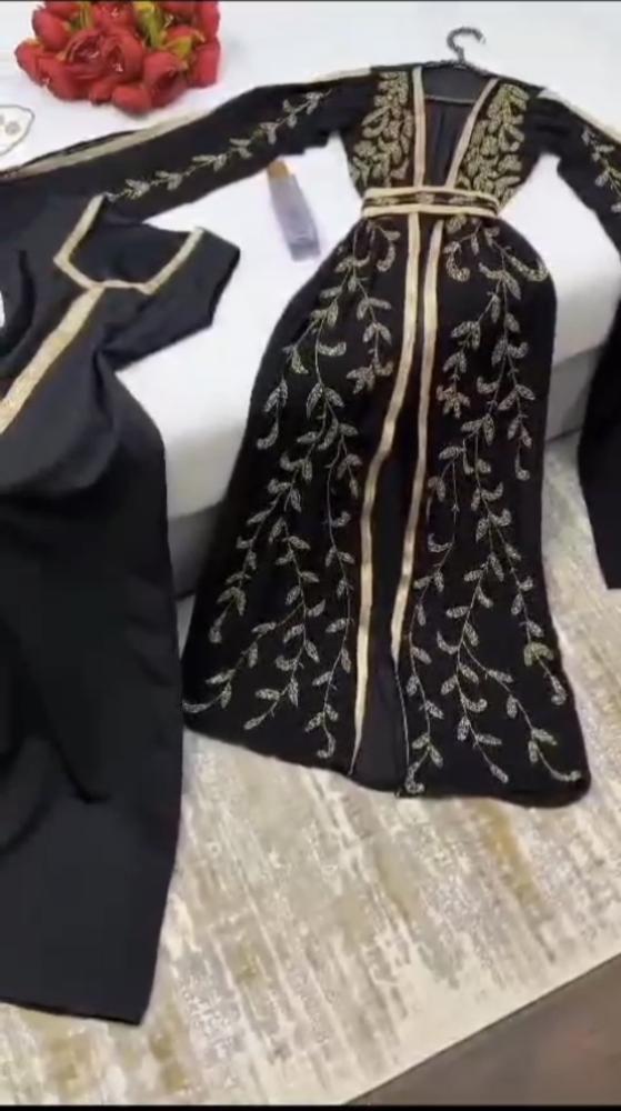 جلابيه راقيه بتفاصيل انيقه