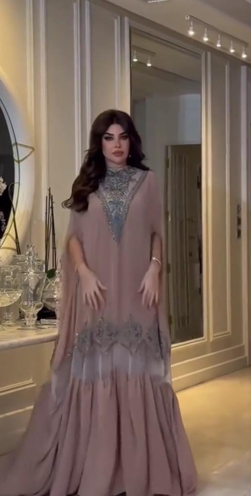 فستان  سهره لحمي   للحمل بعد يصلح