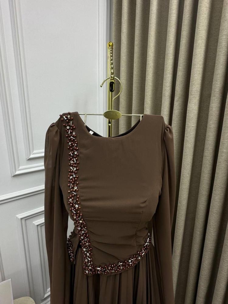 فستان سهره بني