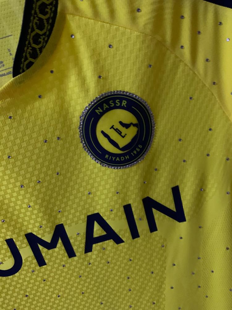 تيشيرت النصر اللامع الأصفر 2026-2027