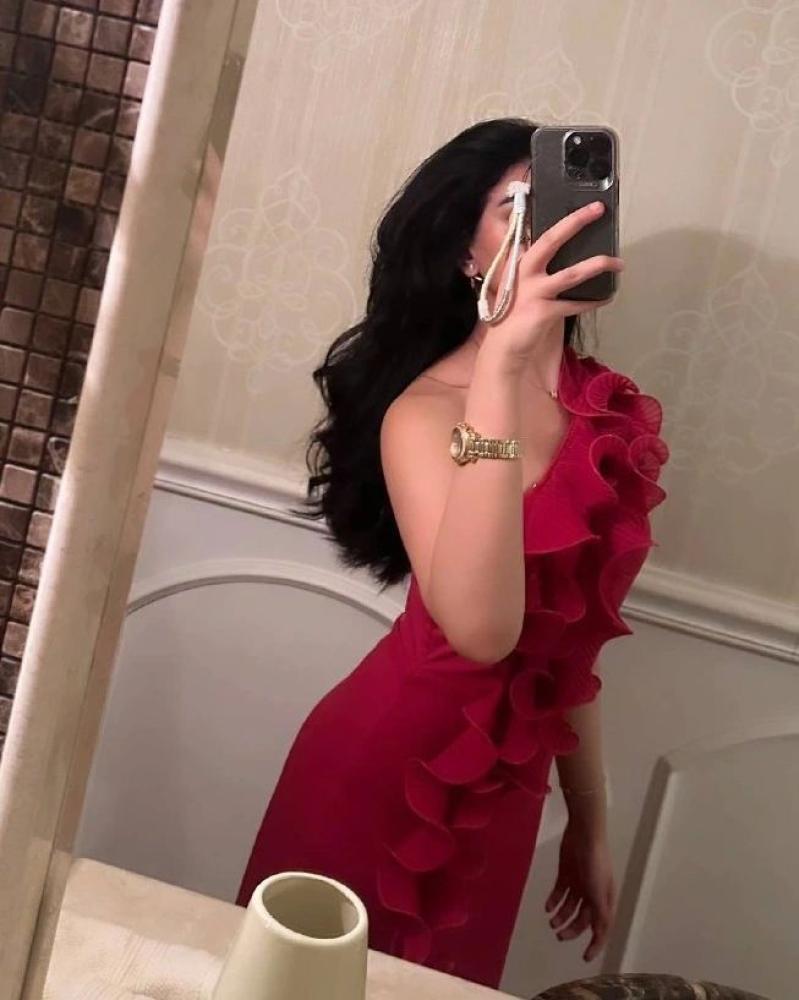 A soft dress for late nights.