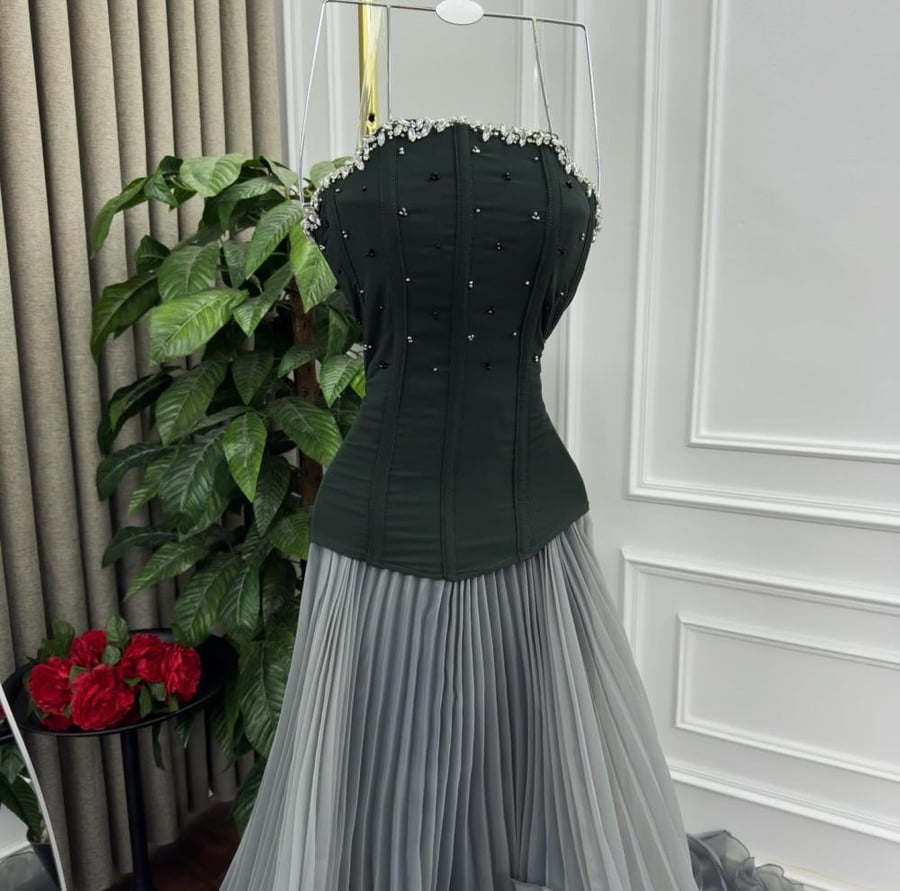 Evening dress, elegant color, sophisticated, evening fabric, elegant evening