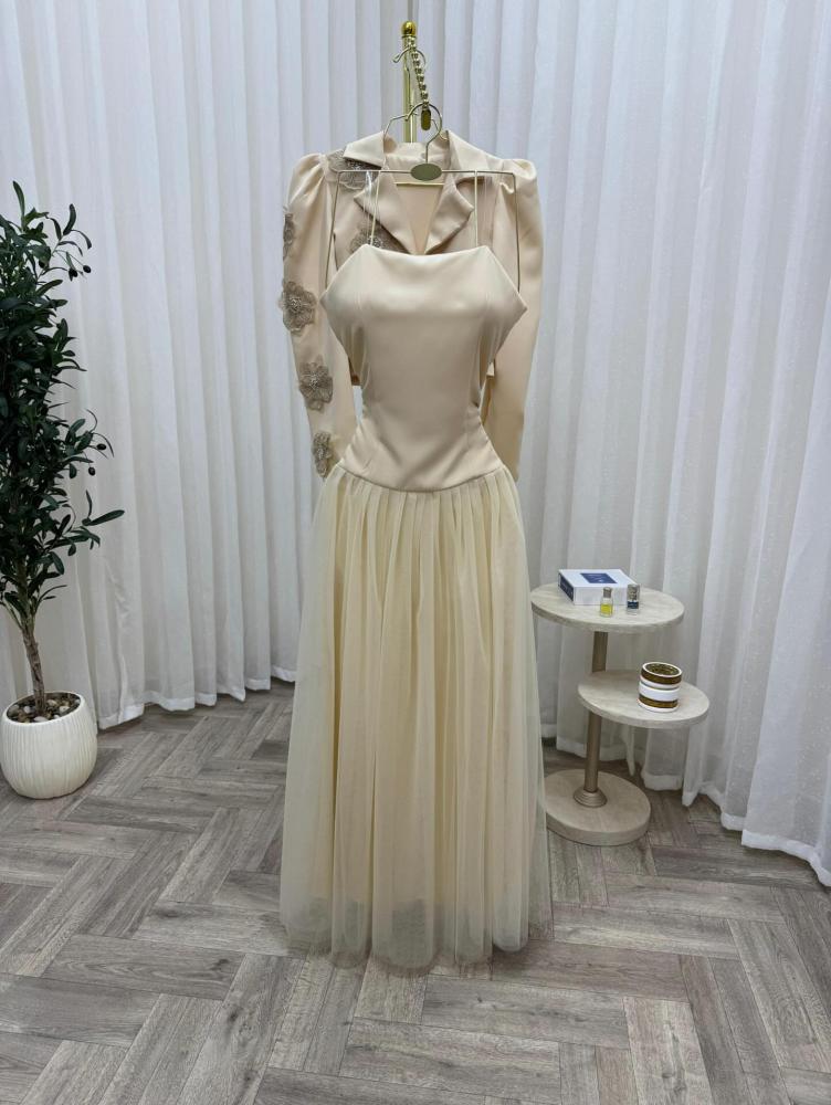 Eid suit, elegant color, crepe fabric, embroidered by hand