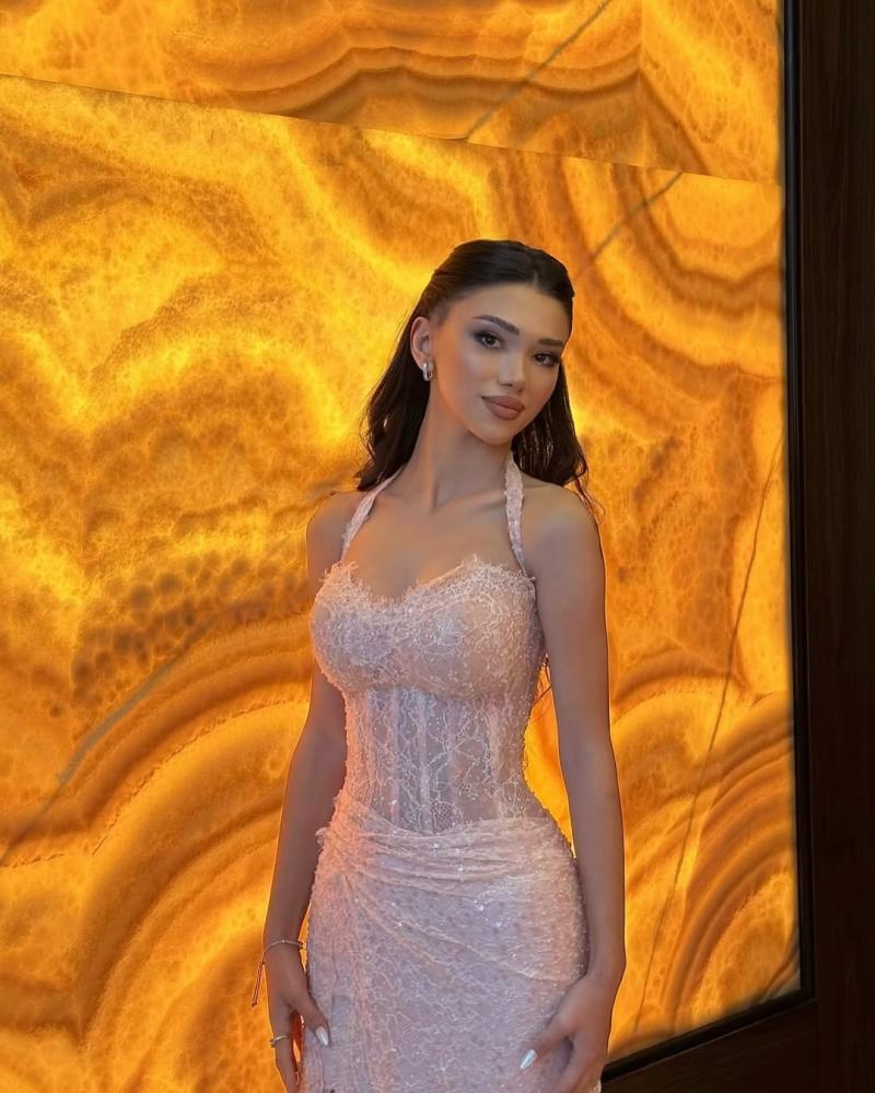 Elegant evening dress, stylish color, sequin fabric