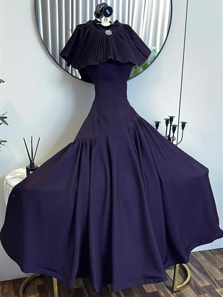 Long evening dress, elegant color, Barbie fabric