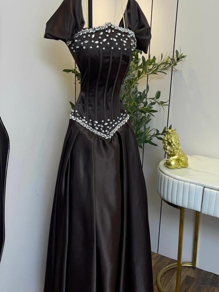 Elegant long evening dress made of Mikado fabric