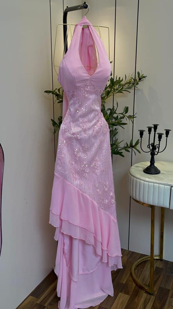Elegant pink evening dress, fabric type: evening gown + georgette