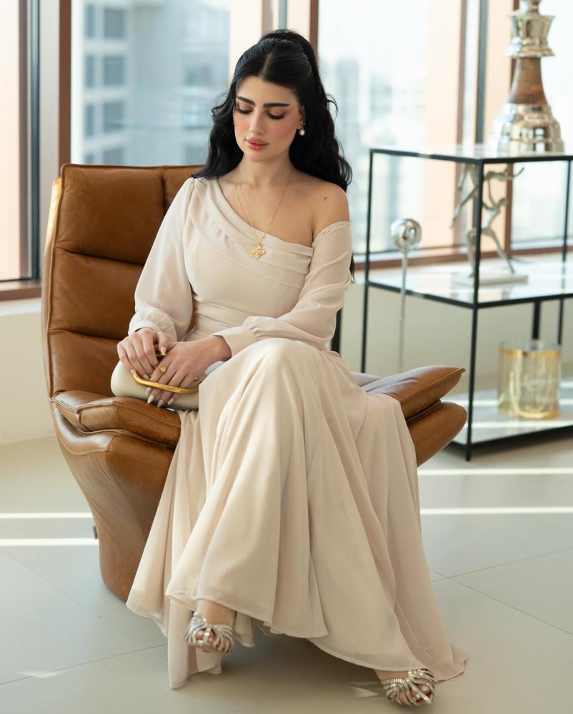 Evening dress, elegant classy color, georgette fabric + lining