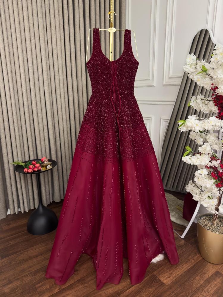 Evening dress with hand embroidery, elegant, material: gazar double flared