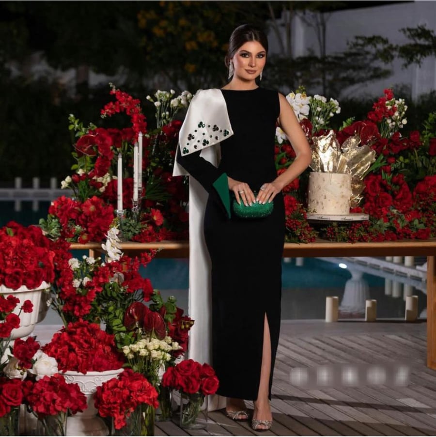Long elegant evening black dress, material: crepe stretch