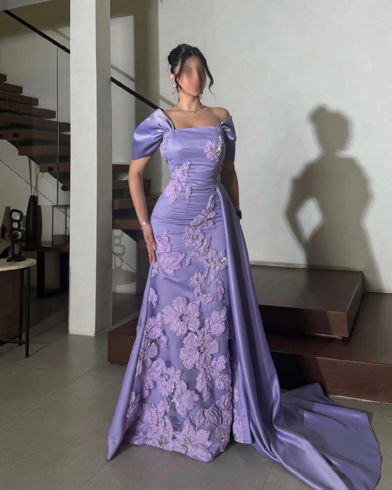 Evening dress, elegant and sophisticated color, original Mikado fabric, first-class, and embroidered floral elegant fabric.
