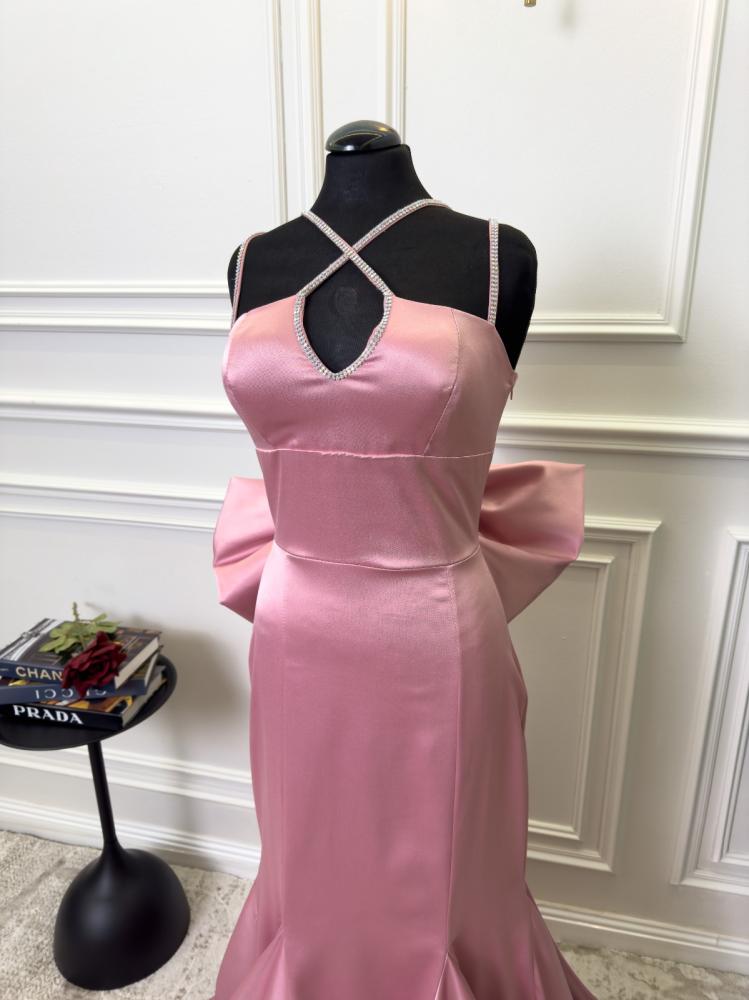 Elegant evening dress, material: original silk chiffon