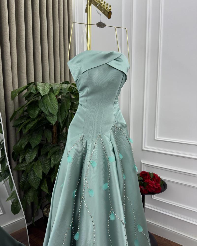 Evening dress, elegant and sophisticated color, Mikado fabric + flower