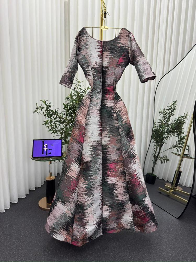 Dress in jacquard fabric