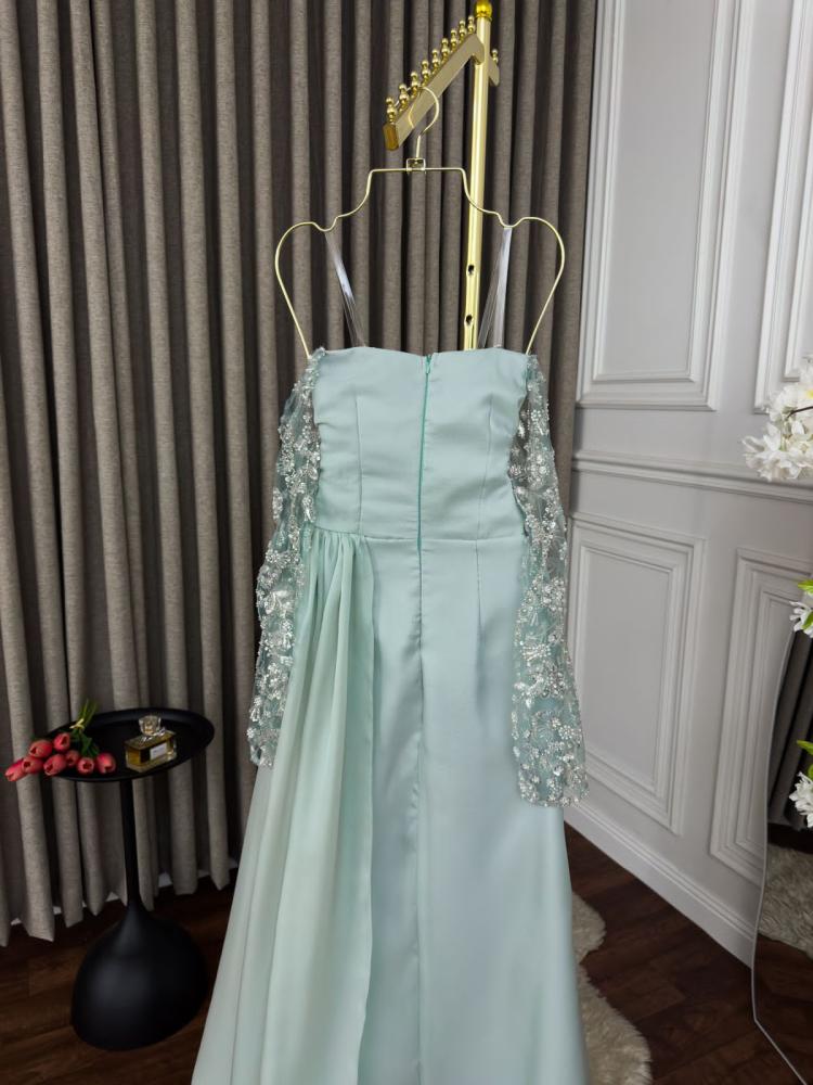 Elegant evening dress, material: Chanton