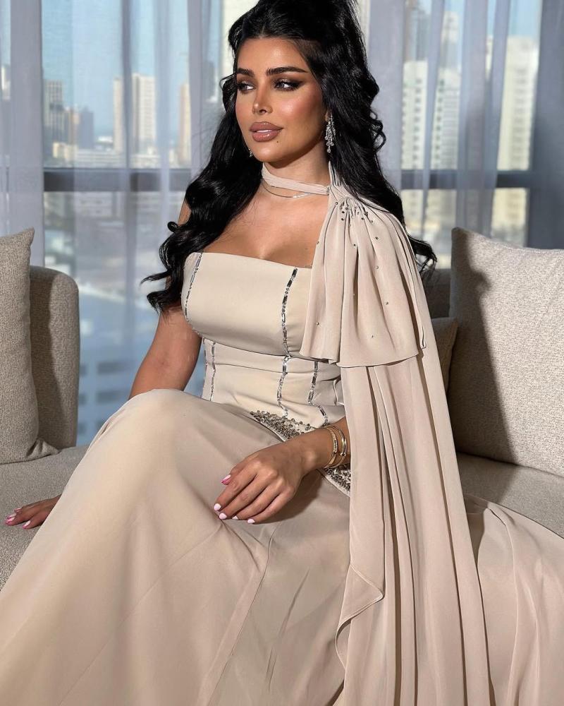 Elegant evening dress, long, made of crepe stretch fabric