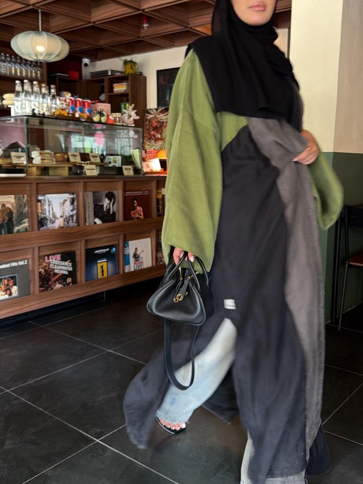 عباية أوليفيا