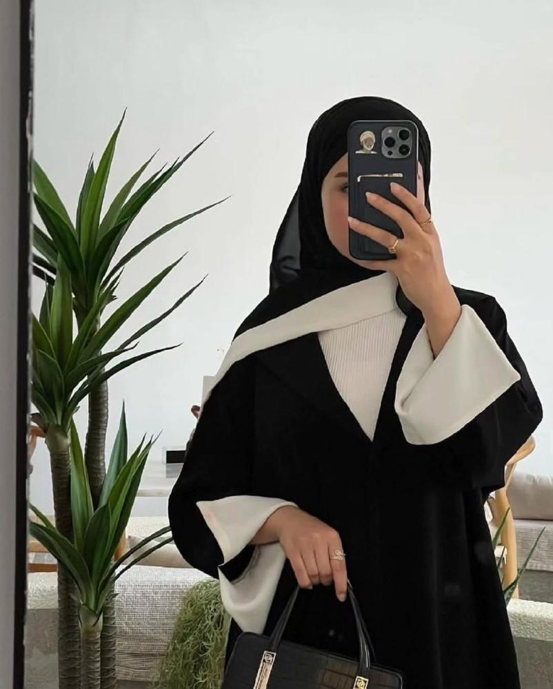 عباية بيانو