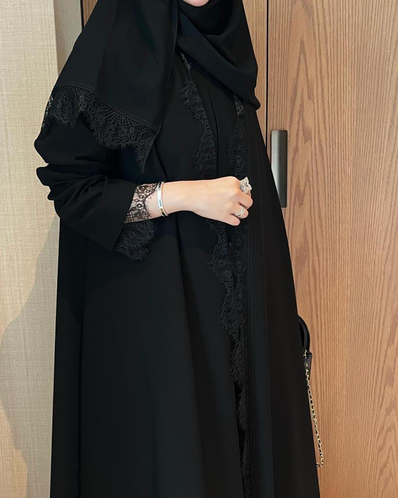 عباية "لوسي"