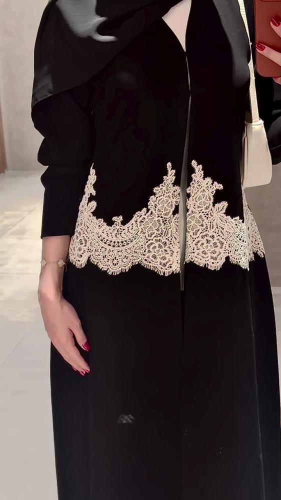 عبايات العنقاء