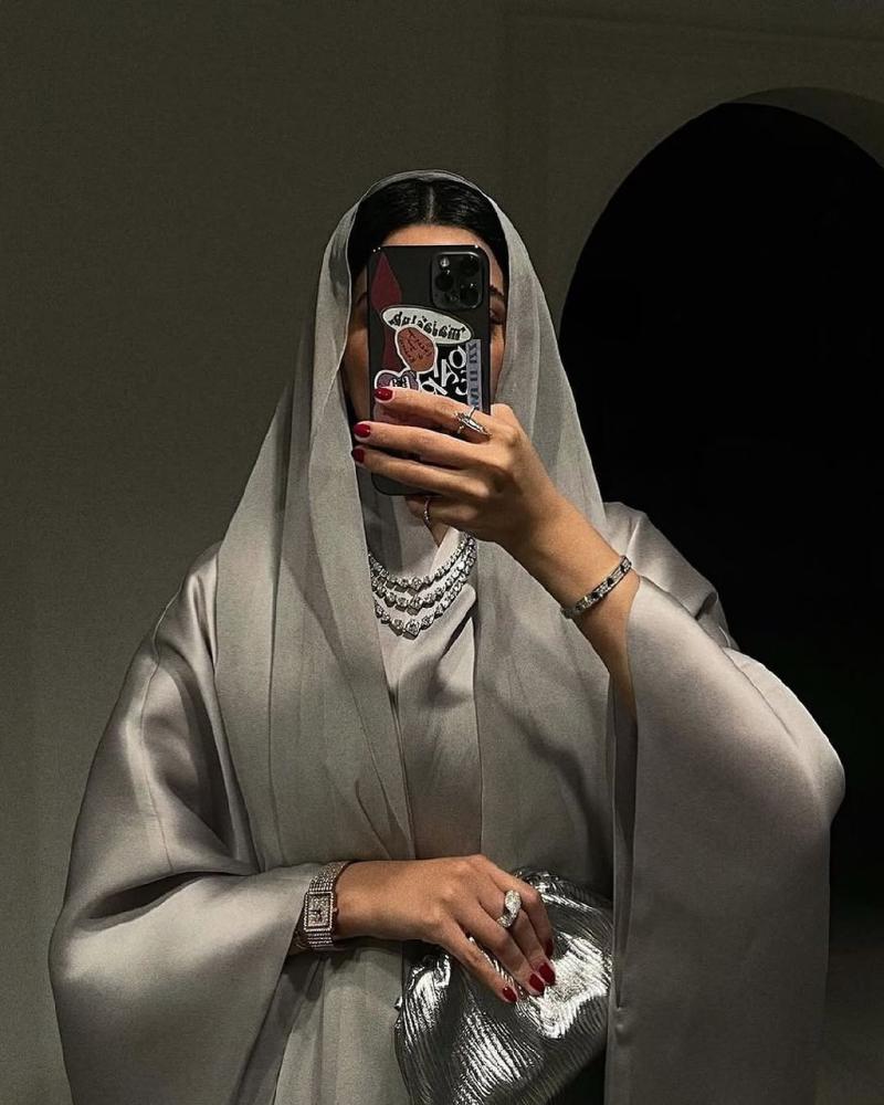 متجر العنقاء