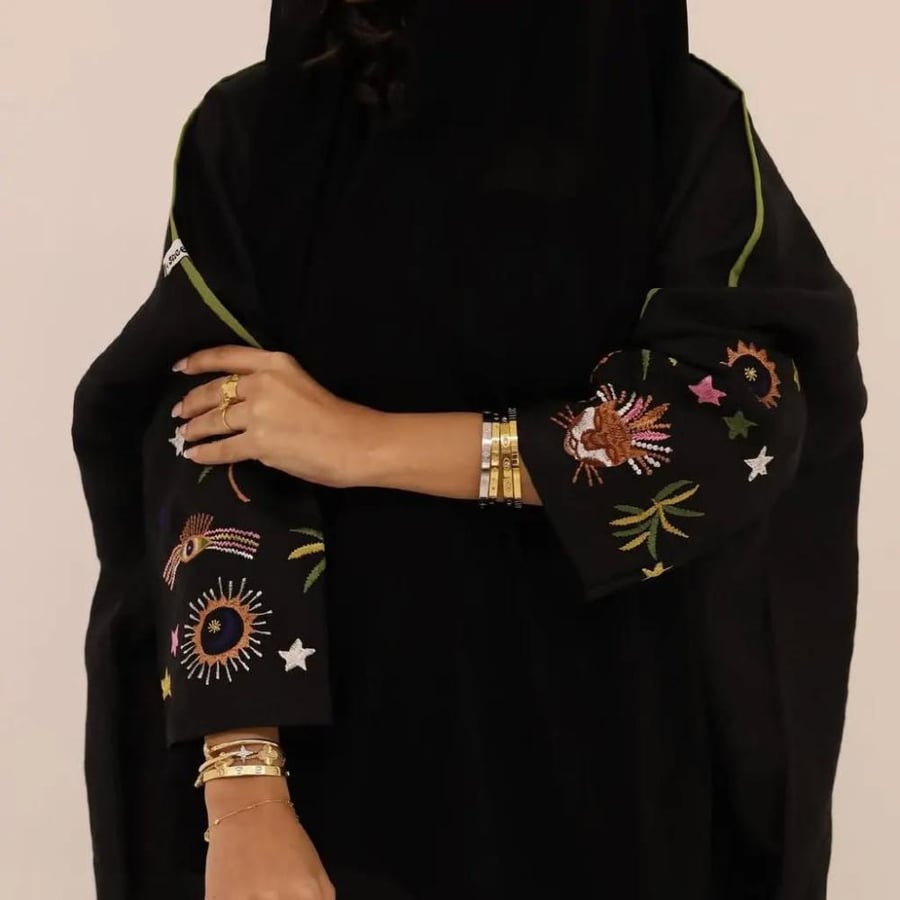 عبايات العنقاء