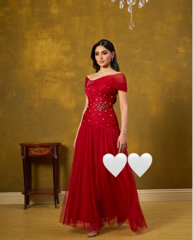 فستان احمر تل سهره